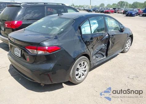 2021 Toyota Corolla Le z USA, uszkodzony, nr VIN 5YFEPMAE0MP246657